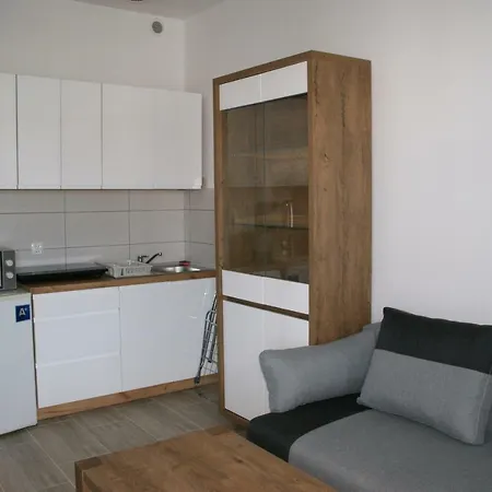 Kraje Aparthotel *