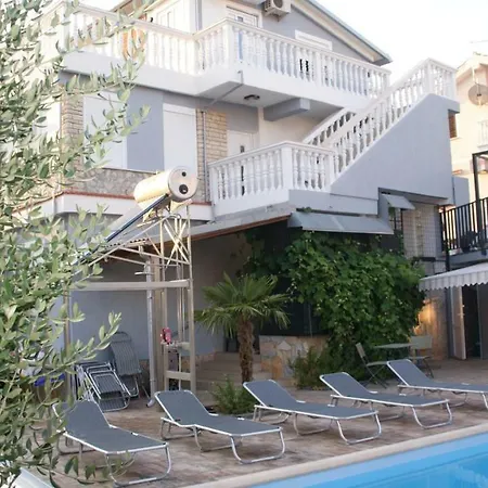 Kraje Aparthotel